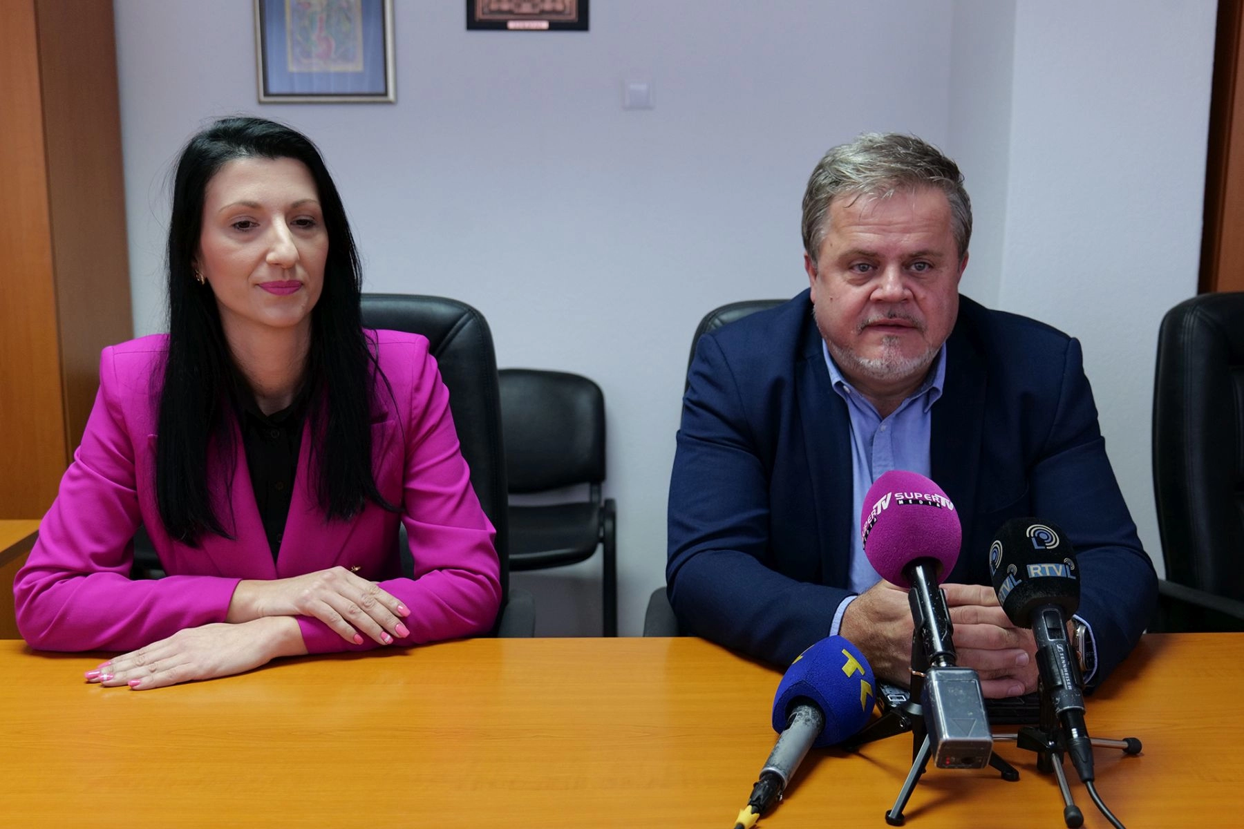 Potpisan ugovor o kupovini zemljišta za novi općinski sud u Lukavcu